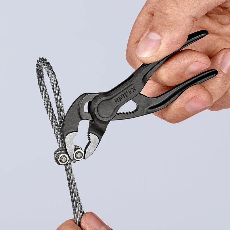 THE KNIPEX COBRA XS - AVERX GearAVERX Chrome Vanadium Knipex Cobra XS compact grip side profileAVERX Gear